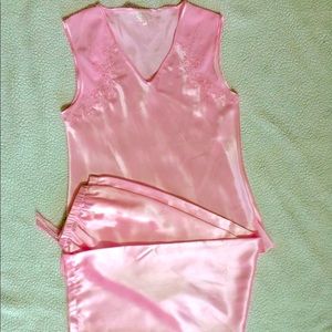 NWOT, Vintage, Bed of Roses Women’s pajama set